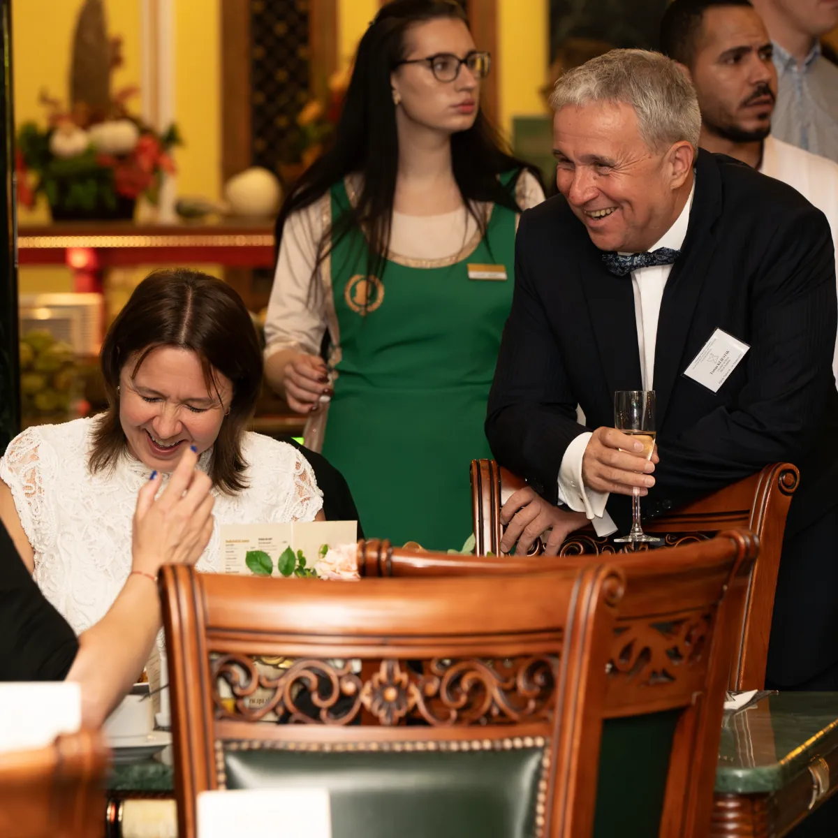 A moment of laughter at the dinner